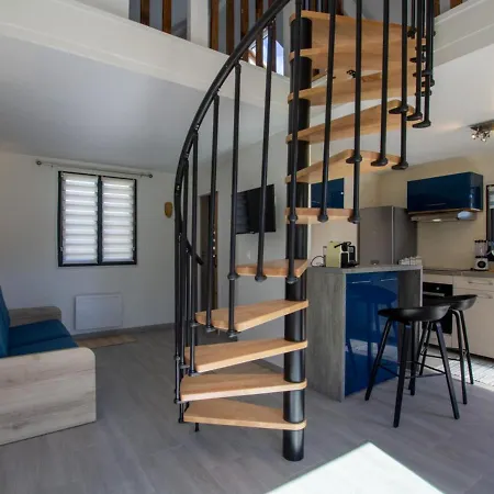 Appartement Avec Jardin Privatif Au Coeur De La Dordogne - Fr-1-616-329 Coly